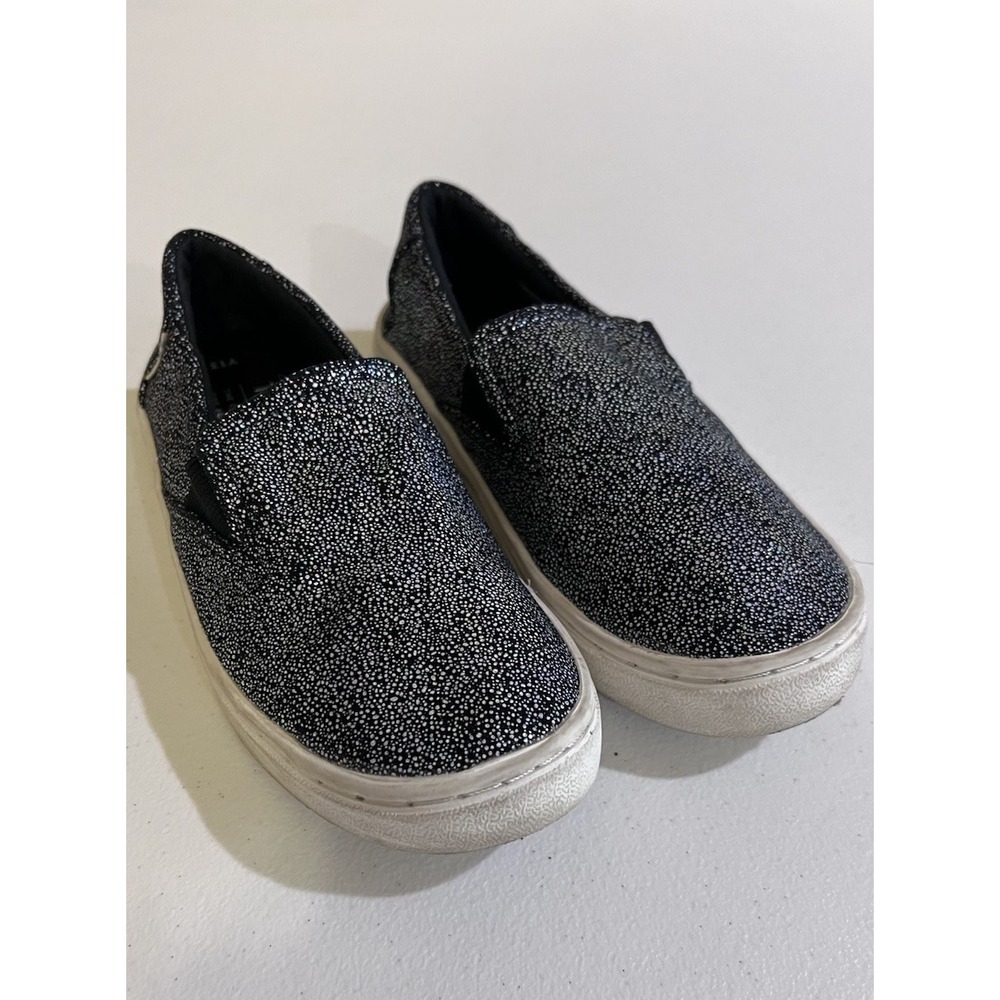 TOMS Iridescent Droplets Tiny Luca Slip-On Shoes in black Kids size 13